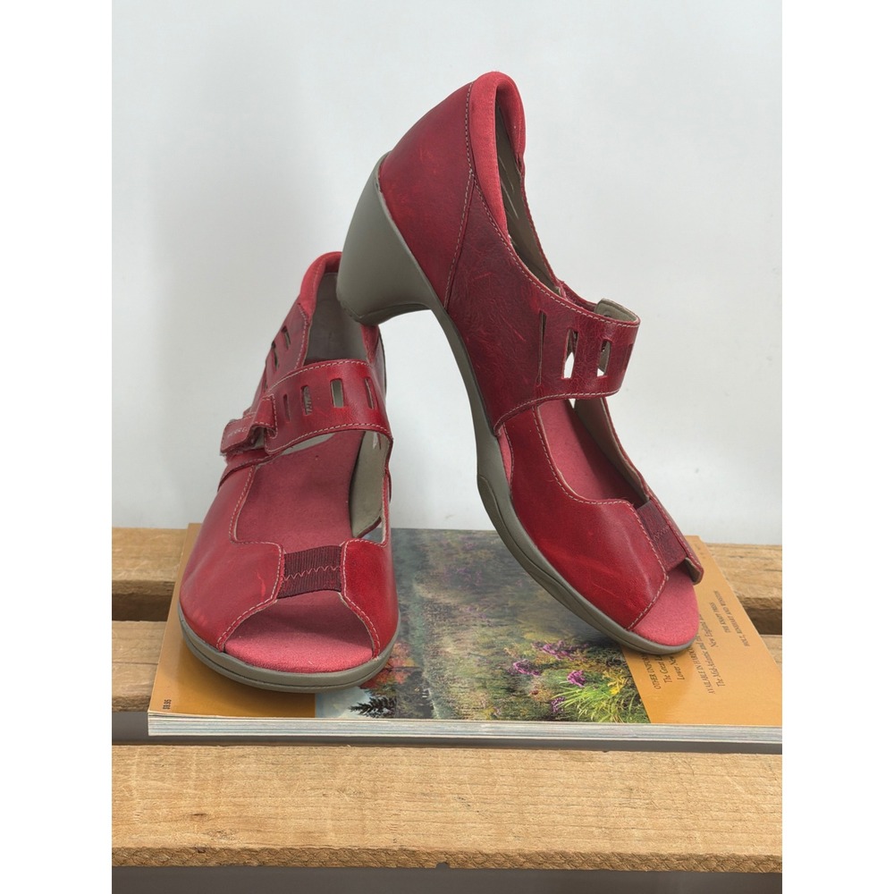 Merrell Evera MJ Sunset Red Leather Cycling Heels Mary Jane J88894 Womens 8 Vtg